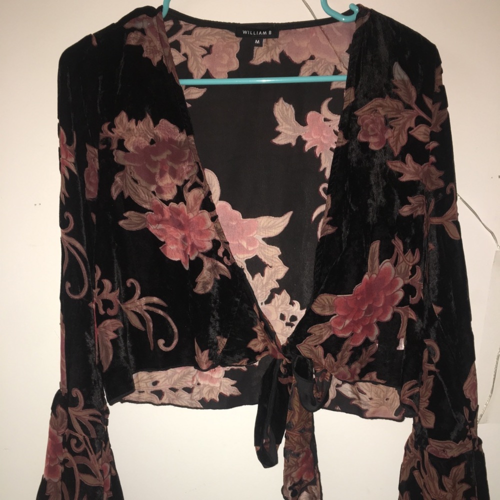 Tie Top